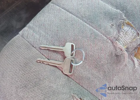 1997 Toyota Tacoma Base V6 z USA, uszkodzony, nr VIN 4TAWN72N1VZ248852